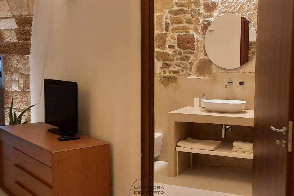 La Dimora Del Porto Villa Бриндизи Екстериор снимка