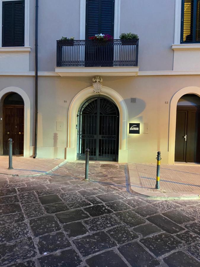 La Dimora Del Porto Villa Бриндизи Екстериор снимка